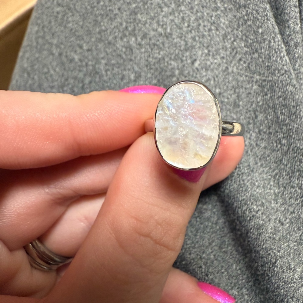 Moonstone ring in sterling silver